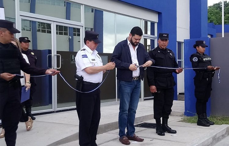Autoridades de seguridad inauguran moderna subdelegación policial en Zacatecoluca