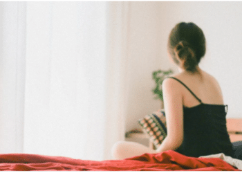 Actrices porno acusan a compañero de profesión de abuso sexual, no pueden denunciarlo