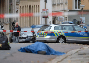 (VIDEO) Ataque armado a una sinagoga en Alemania deja al menos a dos muertos