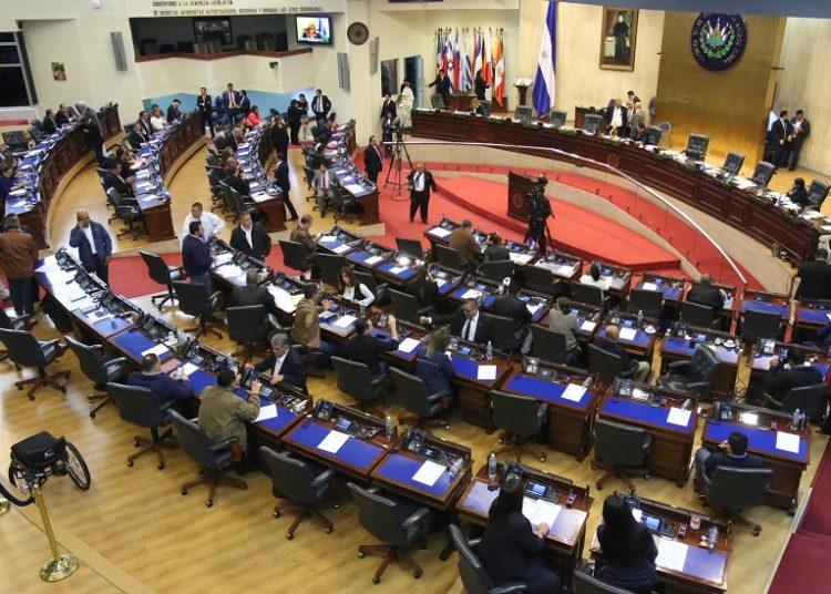 Diputados piden respetar protocolo de entendimiento para que Mario Ponce sea presidente de la Asamblea