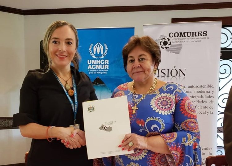 COMURES y ACNUR firman convenio para dar atención a personas desplazadas internamente