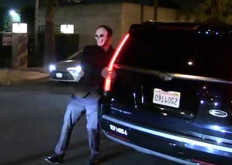 (VIDEO)Ben Affleck sufrió una recaída en adicción al alcohol y fue visto borracho en una fiesta de Halloween