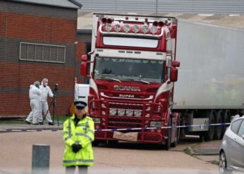 Los 39 muertos encontrados dentro de un camión en Inglaterra son chinos dijo la policía