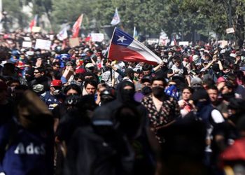 Los sindicatos convocaron una huelga general en Chile pese al giro conciliador del presidente Piñera