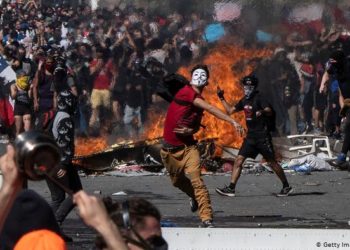 Aumenta a 19 la cifra de muertos por las protestas en Chile, tres de ellos eran peruanos