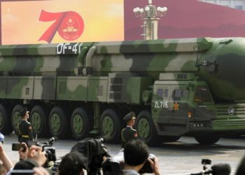 (VIDEO) China mostró su poder militar durante el desfile por el 70° aniversario de la revolución comunista