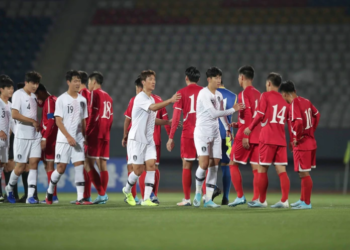 Corea del Sur y Corea del Norte protagonizan histórico partido que finalizó empatado