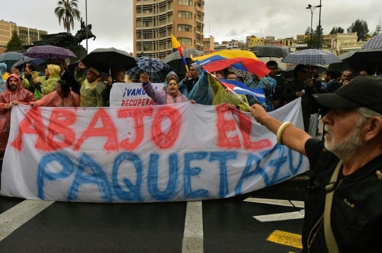 El presidente de Ecuador decreta el estado de excepción por las protestas por el precio de los combustibles