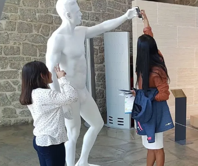 UNESCO pide que pongan ropa interior a esculturas por considerarlas ‘impropias’