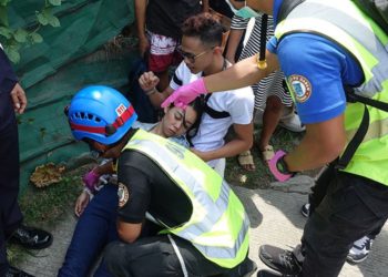 (VIDEO) Terremoto 6.6 en un isla de Filipinas causa al menos siete muertes y 70 heridos