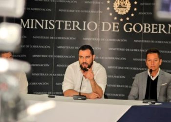 Sube la alerta de verde a amarilla en los 14 departamentos, ante el paso de una onda tropical