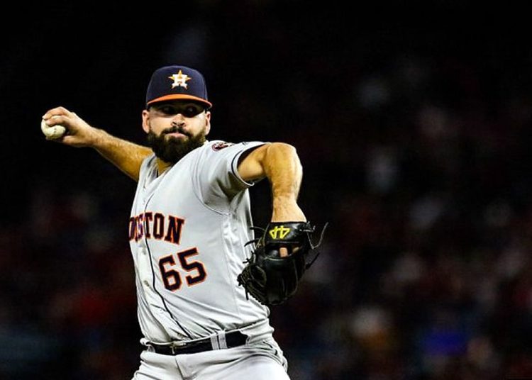 José Urquidy: el pitcher mexicano que entró en los libros de récords de las Series Mundiales