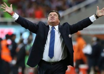 El insulto homofóbico de Miguel Herrera que le puede costar el castigo más severo de su carrera