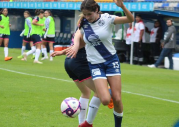 Escándalo: Piden investigar a un árbitro por revisar la ropa interior de jugadoras del Puebla