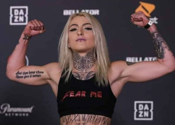 Actriz porno debutó en en la artes marciales mixtas y perdió tras una brutal golpiza