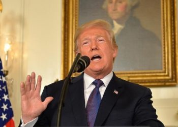 Trump amenaza a Turquía con “destruir su economía” si se “extralimita” en ofensiva contra los kurdos