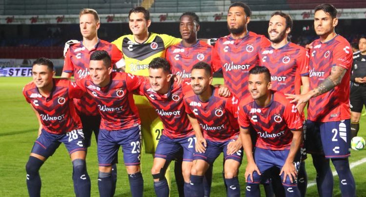Veracruz envuelto en escándalos de corrupción, falta de pago a jugadores y amenaza de descenso