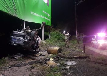 (VIDEO) Un muerto y tres lesionados deja accidente de tránsito en la carretera al Puerto de La Libertad