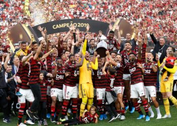 (VIDEO) Flamengo le arrebata la Copa Libertadores a River Plate