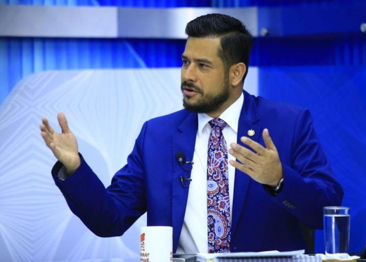 Ministro Fuentes asegura que debe haber seguridad para incentivar la inversión