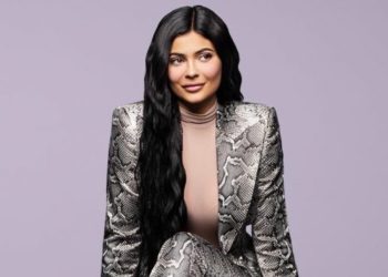 Kylie Jenner vendió la mitad de su marca de cosméticos por $600 millones