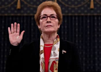 Exembajadora de EE. UU. en Ucrania declaró sentirse «intimidada» por Trump