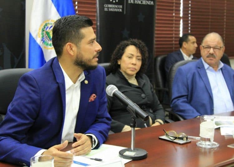 Gobierno pagará deuda de $829 millones adquirida en 2009