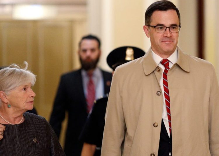 Exasesor de Trump confirma que se buscaba una investigación contra Biden, asegura que no es ilegal