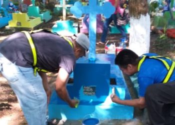 Alcaldía de San Miguel pinta de forma gratuita tumbas de cementerio general
