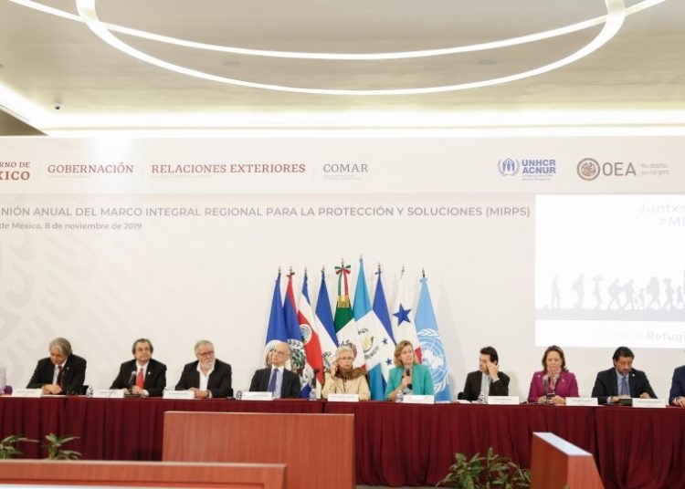 El Salvador acuerda con el resto de Centroamérica y México impulsar una respuesta para atender a refugiados