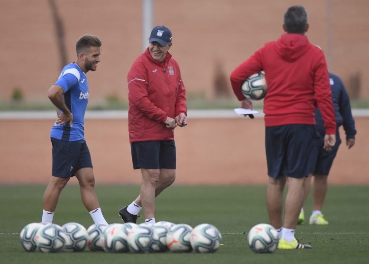 (VIDEO) El mexicano Javier Aguirre es el DT del Leganés, el último lugar de la tabla en España