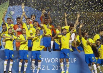 Brasil campeón al derrotar 2-1 a México en el Mundial Sub 17