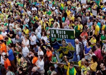 Miles de personas protestaron en Brasil contra la liberación de Lula da Silva