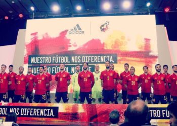 La nueva camiseta de la selección de España que despertó una ola de críticas