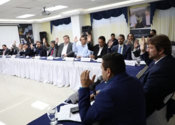 Crean estrategia nacional de generación de empleo decente en El Salvador