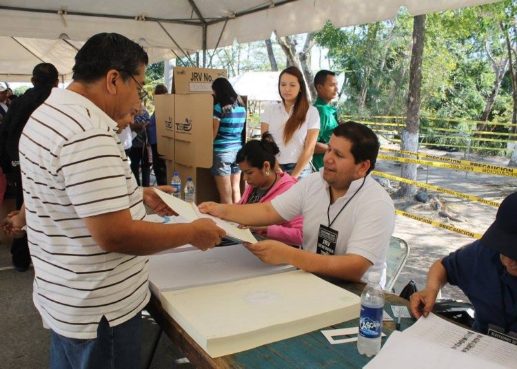 Papeletas de elecciones 2021 tendrán nombre y fotografía de candidatos a alcaldes