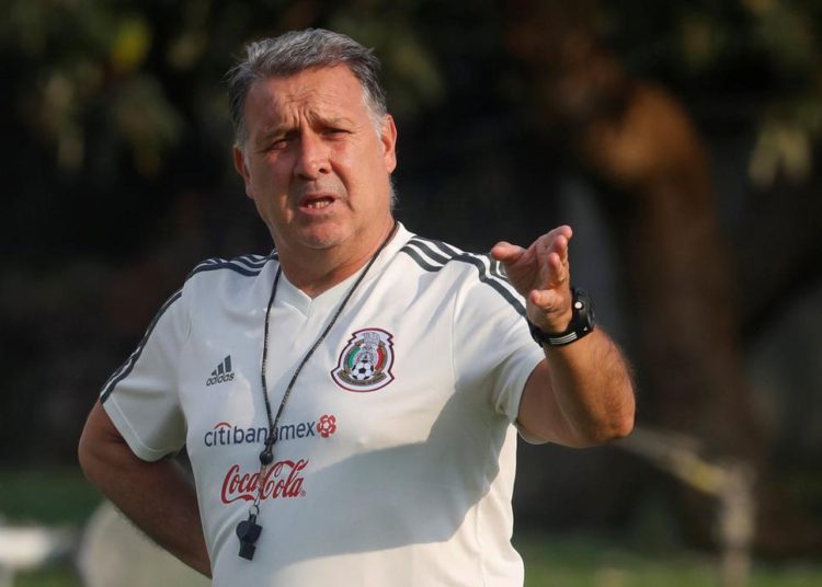 “El Tata” Martino sugerirá a dueños de Liga MX reducir el número de jugadores extranjeros