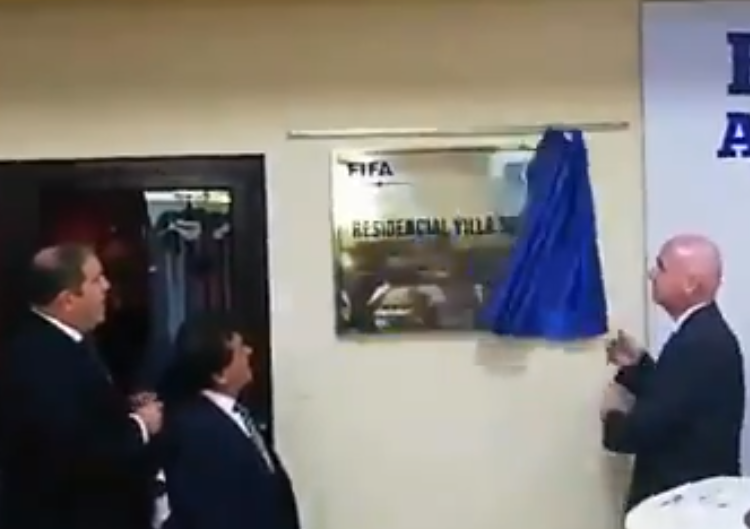 Gianni Infantino, presidente de FIFA inaugura Villa Selecta y participa en congreso Uncaf en El Salvador