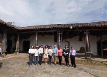 Embajada de los EE.UU. entrega fondos para restaurar Casa Barrientos de Izalco