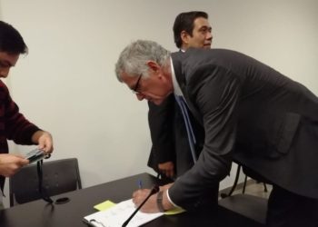 Envían a juicio a expresidente del BCR por presunta estafa agravada