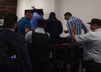 Ocho policías son condenados a 45 años de cárcel por asesinato de tres pandilleros y un obrero en Zaragoza