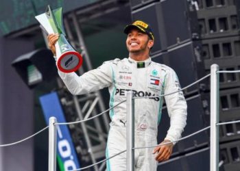 Hamilton luego de conseguir un nuevo título de Fórmula Uno dijo que “lucha contra demonios”