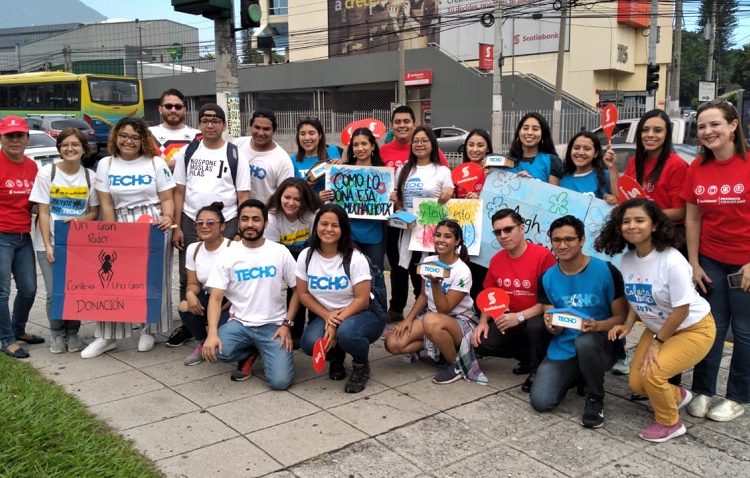 TECHO El Salvador inicia colecta nacional para construir viviendas a personas de escasos recursos