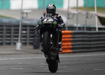Maverick Viñales gana el GP de Malasia donde Marc Márquez remonta desde el puesto 11º al segundo