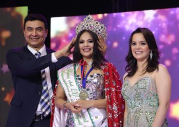 Audrey Granera Ayala reina del LXI Carnaval de San Miguel