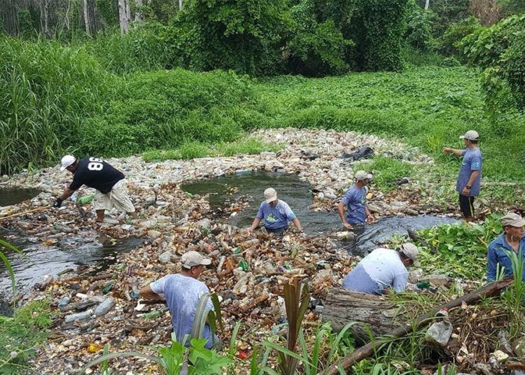 Ordena al MARN, Salud y MOP realizar obras de mitigación para reducir contaminación del Río Grande de San Miguel