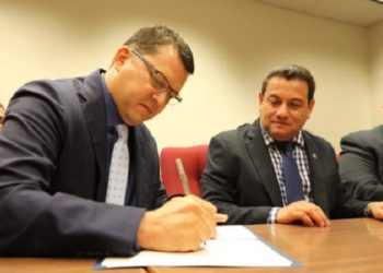 Empresarios de Arizona definirán cantidad de salvadoreños que se beneficiarán con visas de trabajo