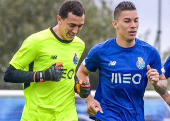 Dos jugadores de la selección argentina fueron apartados de su club por estar de fiesta de madrugada