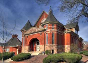 Detienen a supremacista blanco por planear ataque a sinagoga en Estados Unidos