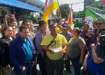 CNTS pide al Ministro de Trabajo intervenir en despidos de empleados municipales